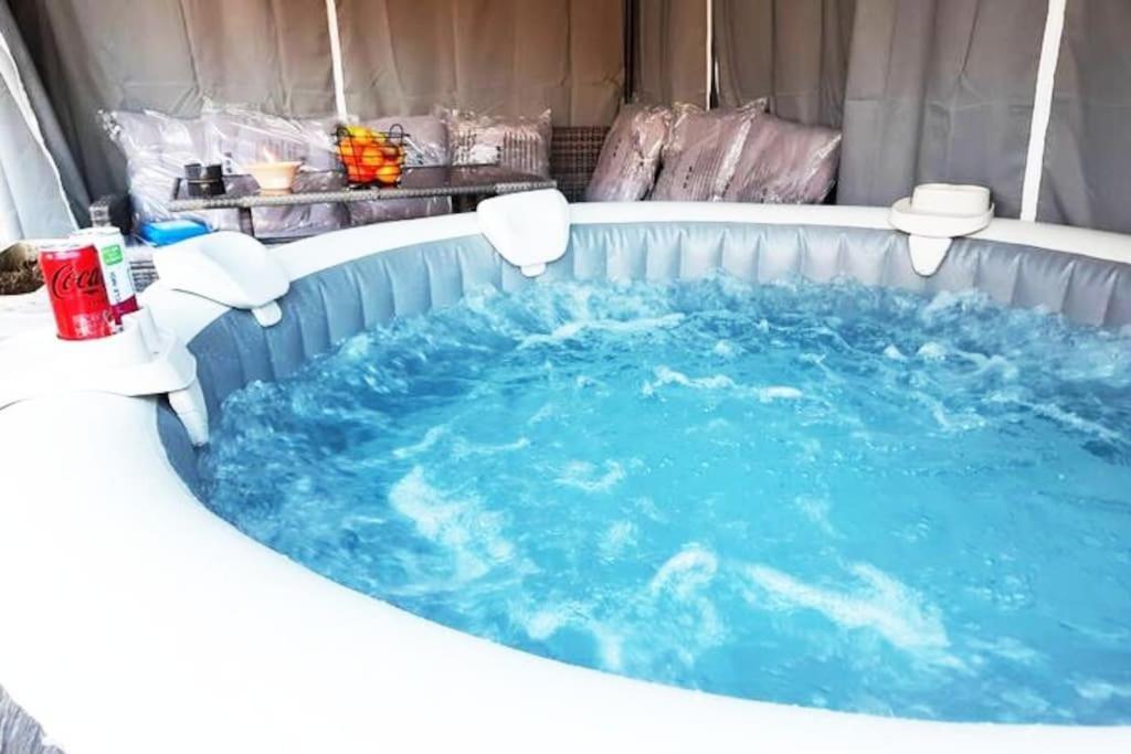 Chevannes  Villa Confortable Avec Jacuzzi A Chevannes מראה חיצוני תמונה